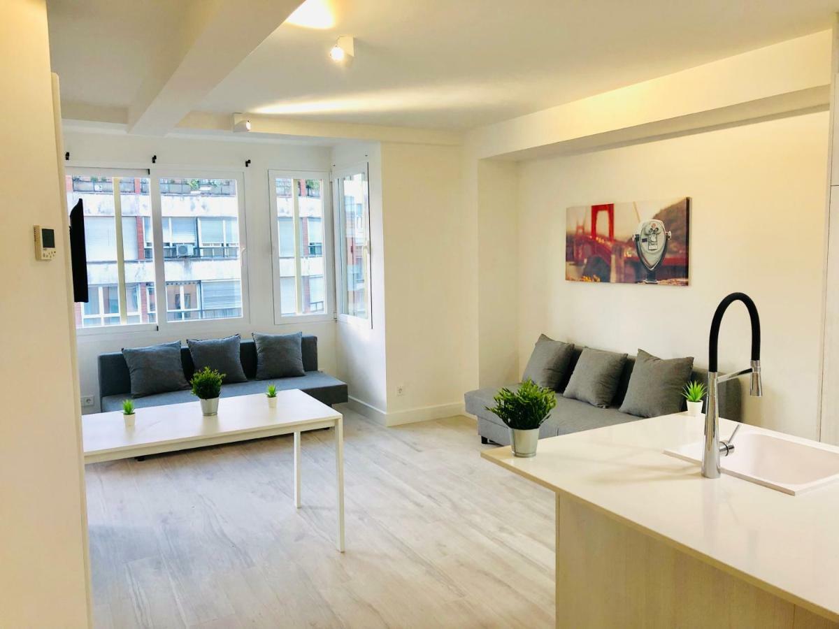 마드리드 Pisos Con Piscina Barrio Exclusivo-Wizinkcenter Alquiler Temporada 아파트 외부 사진